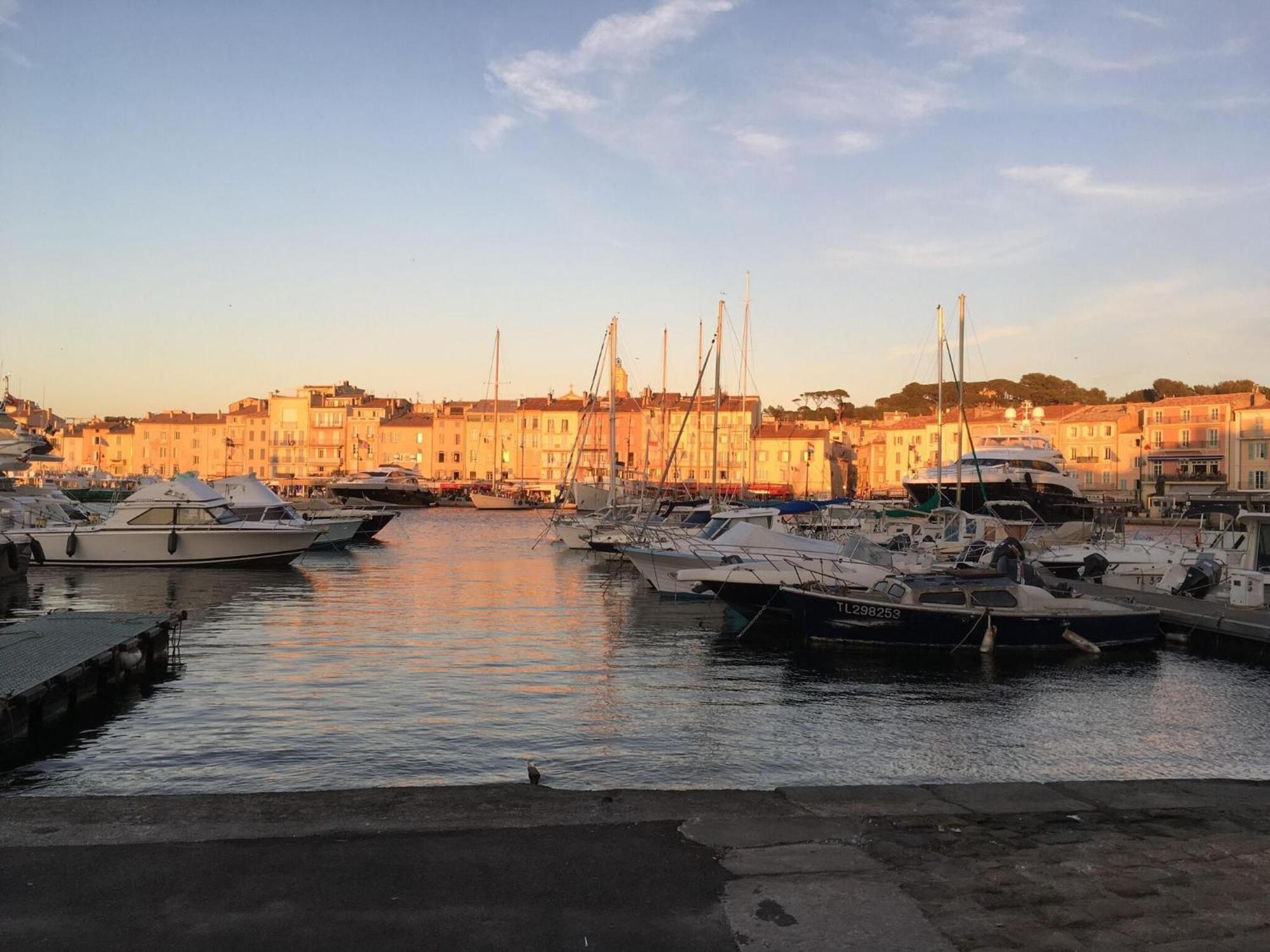 In Provence Near The Beaches Of Pampelonne Chalet *